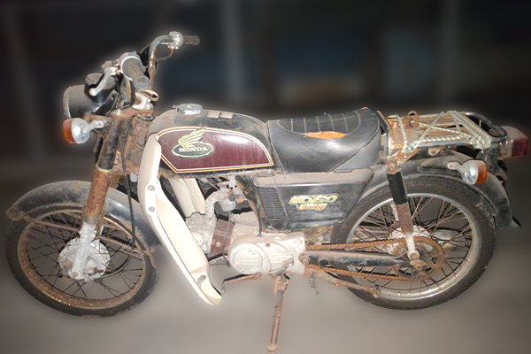 鳥取県米子市で回収したホンダのベンリィCD50