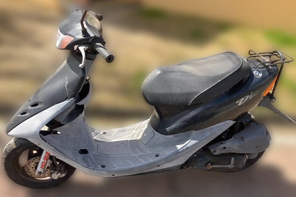 兵庫県神戸市垂水区で回収した原付 ホンダ ライブディオ