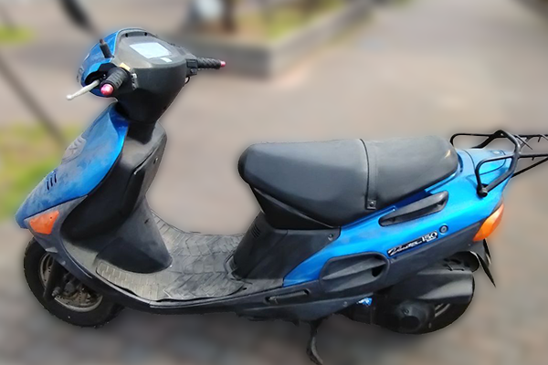 兵庫県神戸市長田区で回収した原付 スズキ ヴェクスター150