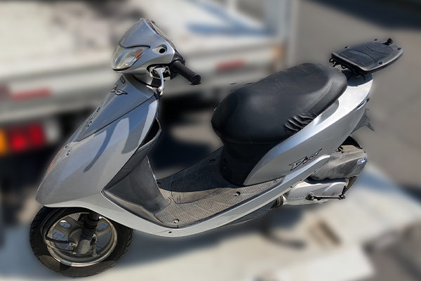 埼玉県春日部市で回収した原付 ホンダ ディオ