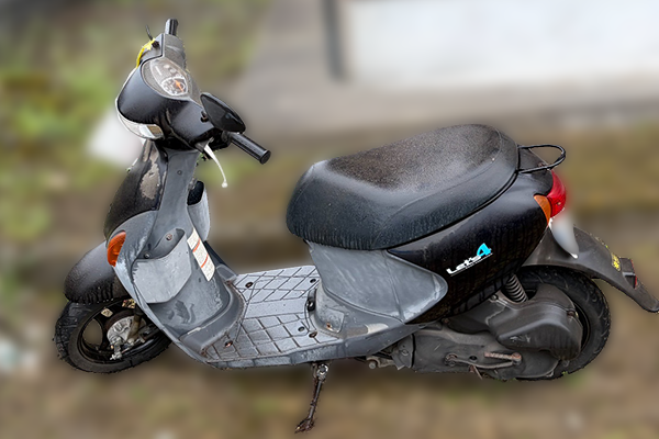 宮崎県都城市で回収した原付 スズキ レッツ4