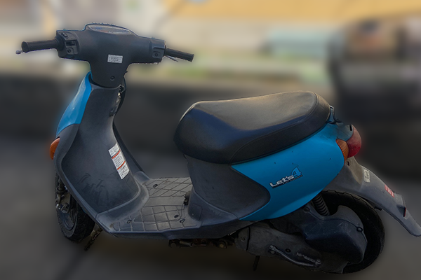 山梨県上野原市のお客様より回収したスズキのレッツ4