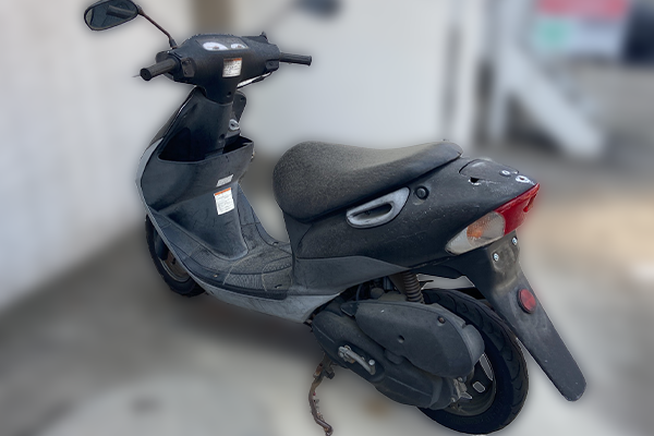 神奈川県伊勢原市で回収した原付 スズキ レッツ2