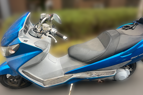 神奈川県横浜市神奈川区で回収したバイク スズキ スカイウェイブ250