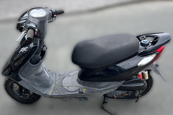 神奈川県秦野市で回収した原付 ヤマハ ジョグZR