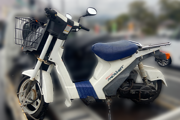 神奈川県秦野市で回収した原付 スズキ スーパーモレ